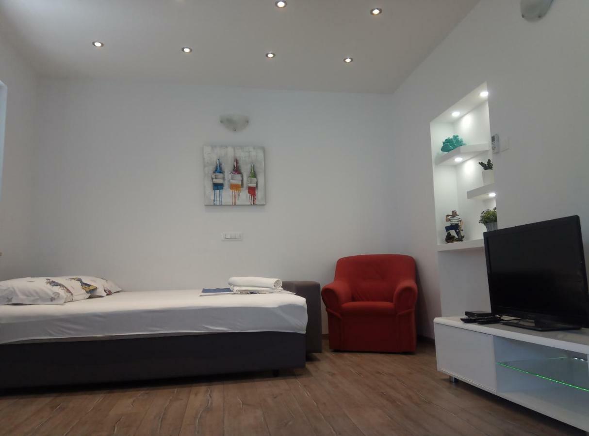 Apartment Luka マカルスカ エクステリア 写真